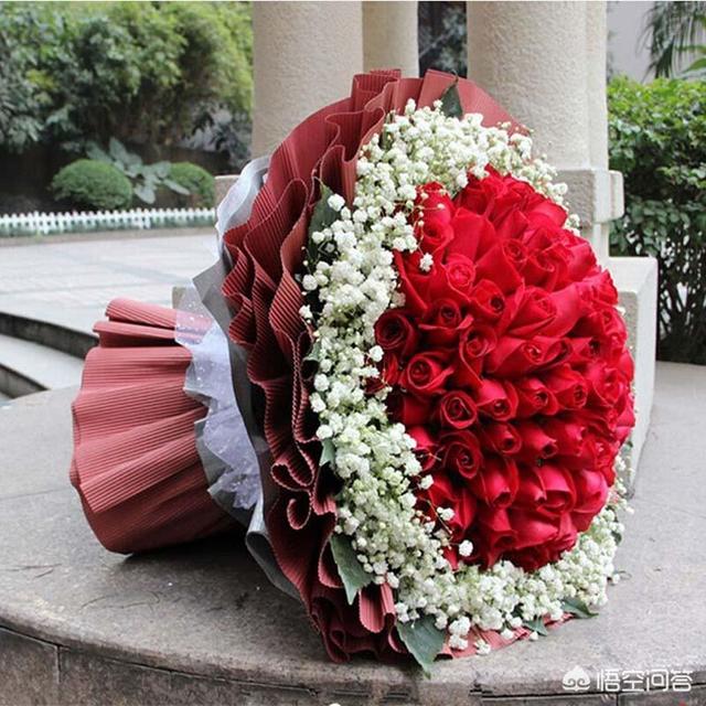 情人节玫瑰花一般多少钱（情人节玫瑰花多少支的含义）